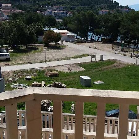 Delic * Drvenik (Split-Dalmatia)